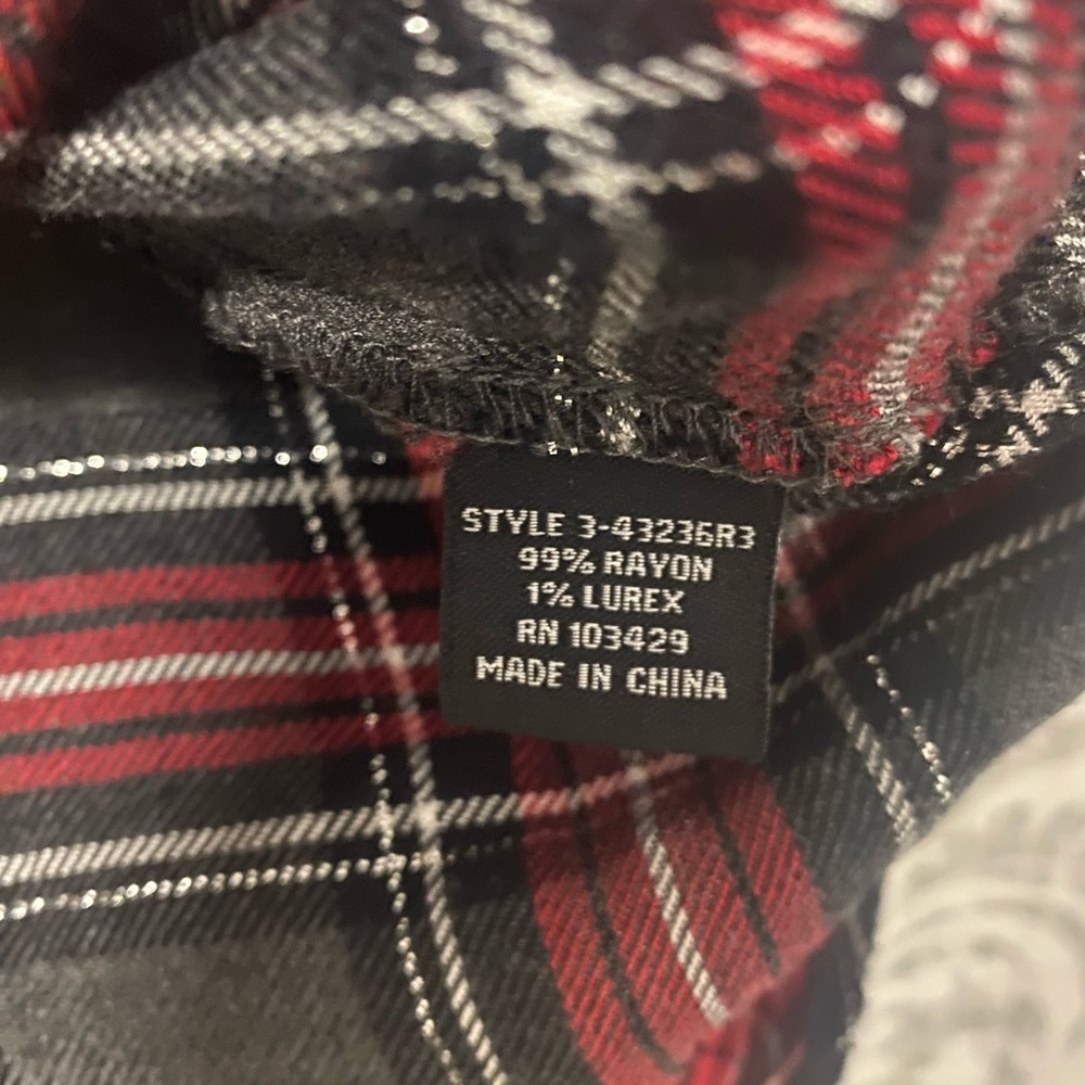Intro Long Sleeve Button Up Plaid Flannel Top Red Gray Metallic Silver 3X - Picture 6 of 6